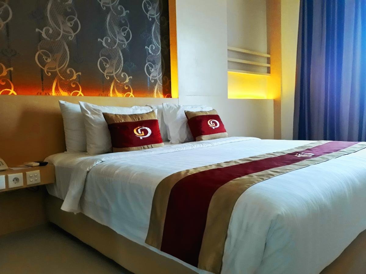 Grand Parama Hotel Tanjung Redep Екстер'єр фото